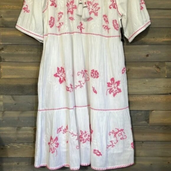 New John Mark Embroidered Boho Dress Size L White with Pink Embroidery - Picture 3 of 8